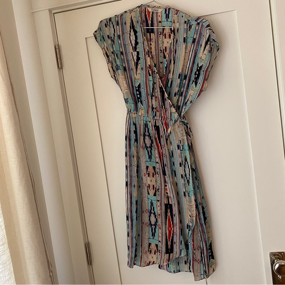 Tucker 100% silk wrap dress medium
